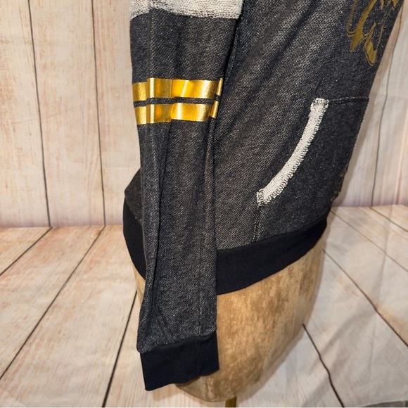 Disney Parks- Minnie Mouse Graphic Burnout thin Sweatshirt, Sz M​ - Picture 5 of 11